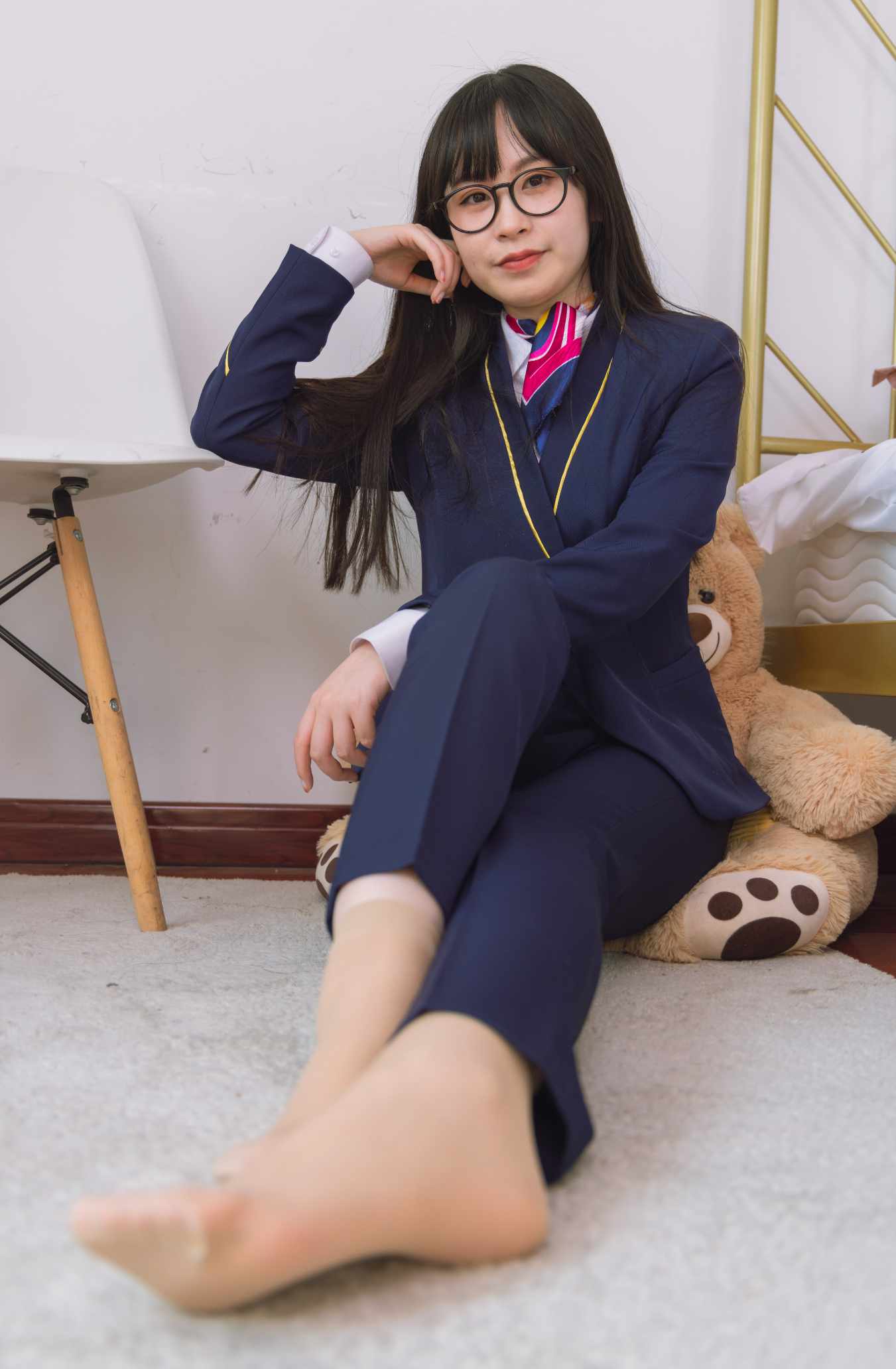 【网盘】物恋传媒 NO.1500 兮兮-银行小秘书