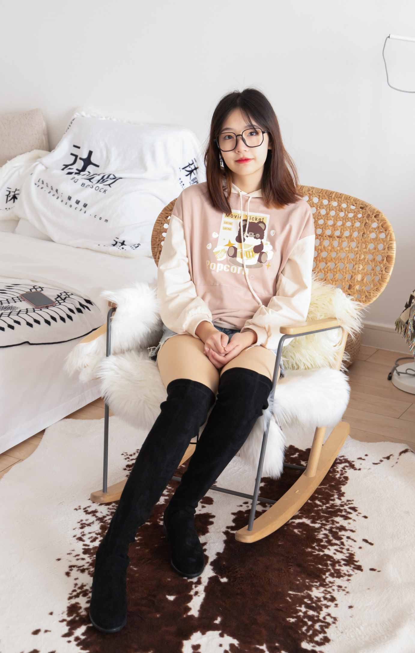 【网盘】[袜啵啵]218期 小甜豆-长靴、厚肉丝