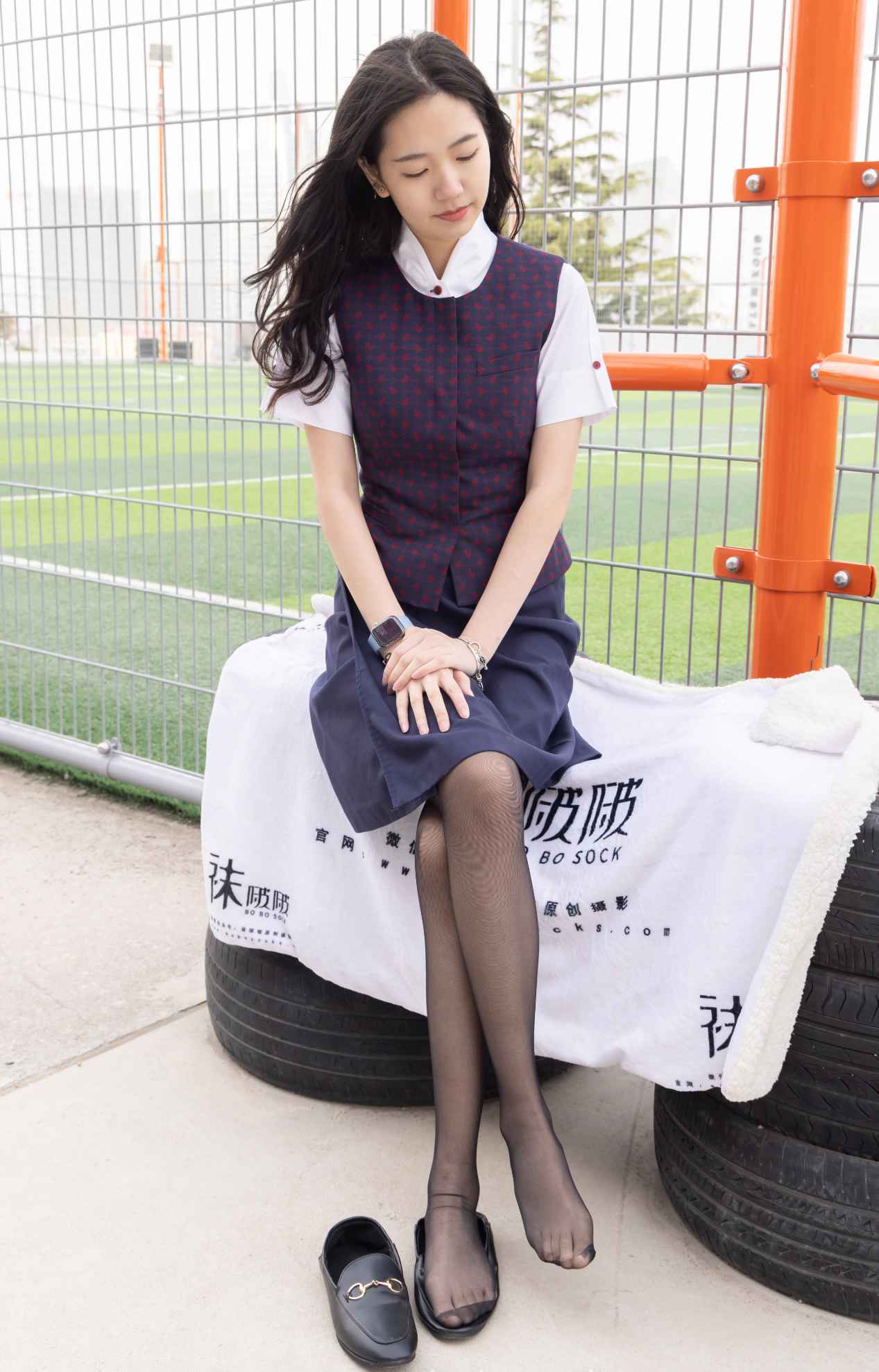 【网盘】[袜啵啵]227期 小甜豆-皮鞋、黑丝、裸足