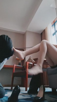 【网盘】【多多】御姐长靴羞辱狗儿子 bf6418