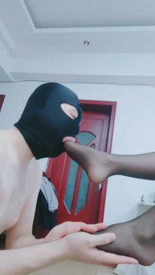 【网盘】【馨雅】黑丝口水恋足专场 bf6600