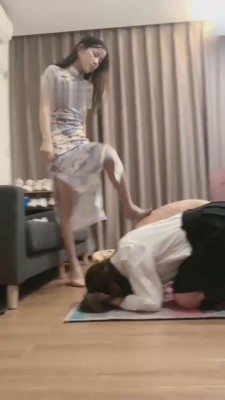 【网盘】【希希子】欠债哥哥拿表妹抵债 bf6622