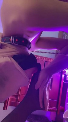 【网盘】【杭州冰琳】小姐妹来拜访正好碰到我在玩贱货 bf6865