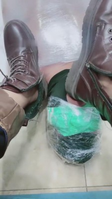 【网盘】【小溪】木乃伊惩偷袜子的小贼 bf7378