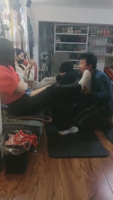 【网盘】【傲柔】群调-3S暴打两只贱狗 bf7401