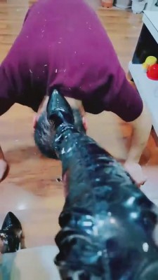 【网盘】【梦幻大大】跑骚傻狗被抓包现场 bf8667