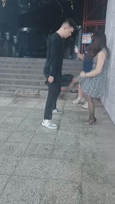 【网盘】【重庆男神】情侣主户外羞辱虐待男神 bf8720