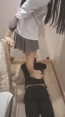 【网盘】【德意志】喝纹身足疗店素人洗脚水/重度暴力耳光 bf8738