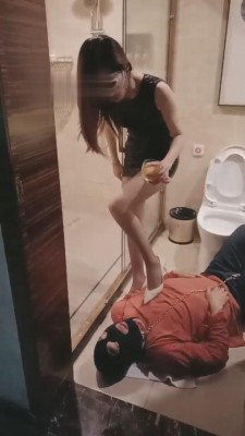 【网盘】【多多】转胯捆绑强制喂圣水 bf8382