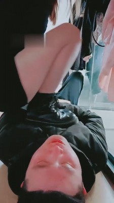 【网盘】【林夕】口水高跟鞋踩踏耳光 bf8778