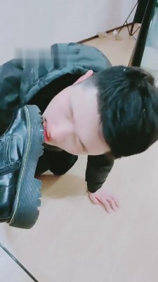 【网盘】【林夕】口水高跟鞋踩踏耳光 bf8778