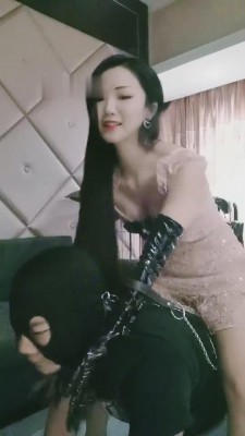 【网盘】【银河S】御姐把追求者虐成狗 bf8842