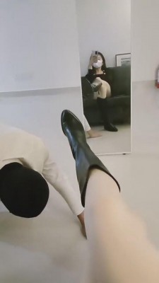 【网盘】【上海糖糖老师】御姐长靴诱惑小奶狗 bf8893