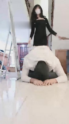 【网盘】【上海糖糖老师】御姐长靴诱惑小奶狗 bf8893