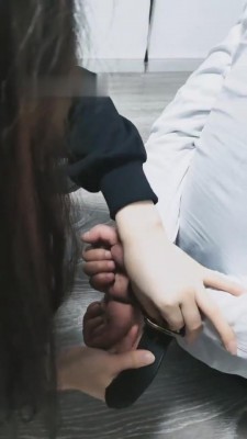 【网盘】【青城】抓住偷鞋偷内衣的小偷【完整版】 bf8958