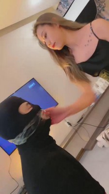 【网盘】【二宝】压迫式深喉中的脚耳光-创新调教 bf8992