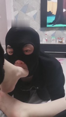 【网盘】【文文大人】深夜调教猥琐外卖员 bf90091