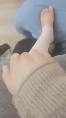 【网盘】【婷婷玉主】棉袜踩踏/舔足 bf9047