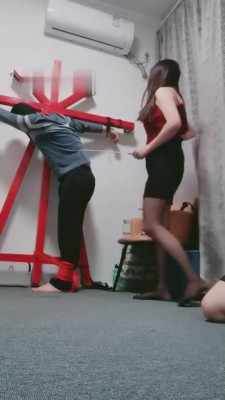 【网盘】【清见】倒吊/皮鞭/刑奴/女奴陪调 bf9068