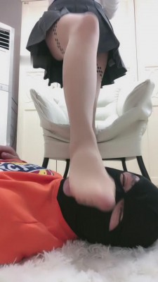 【网盘】【linda】胯下之辱 bf10103