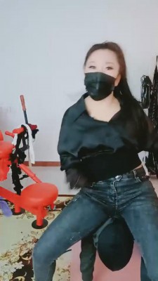 【网盘】【霸气S】调教贱货/圣水洗脚/内裤塞口 bf10201