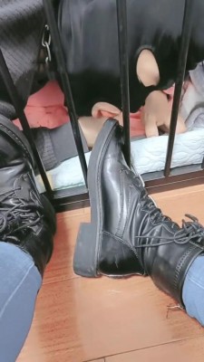 【网盘】【执念】玩笼子里的狗 bf10218