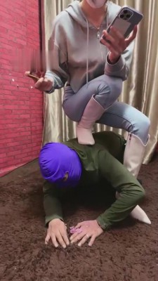 【网盘】【暴力美学】白靴提档骑马/滴蜡/蛇鞭鞭打/裸足窒息 bf10238