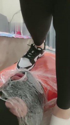 【网盘】【曦晨】健身后原味鞋袜虐木乃伊 bf10268