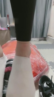 【网盘】【曦晨】健身后原味鞋袜虐木乃伊 bf10268