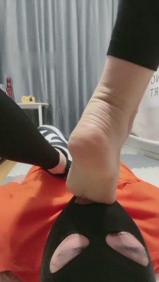 【网盘】【曦晨】健身后原味鞋袜虐木乃伊 bf10268