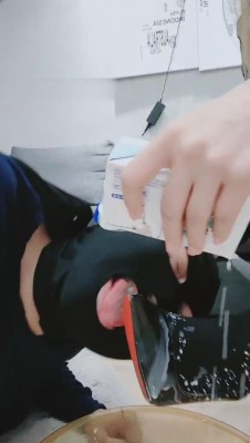 【网盘】【一茶】抓到一只偷鞋狗惩罚 bf10009