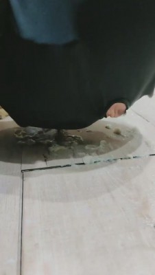 【网盘】【一茶】抓到一只偷鞋狗惩罚 bf10009