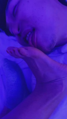 【网盘】【莫妮卡】原味脚狗伺候 bf10595