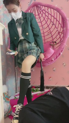 【网盘】【linda】抓住偷原味的猥琐狗 bf10597