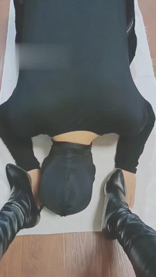 【网盘】【清语】晚上睡不着犯贱的骚货 bf10610