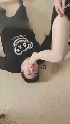 【网盘】【北京冷大人】长靴羞辱情侣贱奴 bf10676