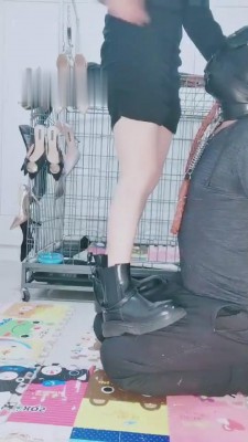 【网盘】【冷酷狗】长靴/高跟狠踹狗 bf10689