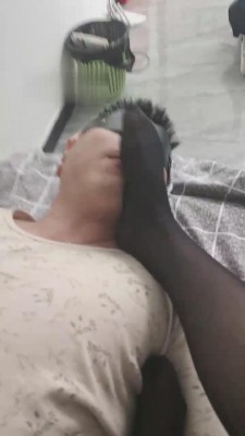 【网盘】【悦悦殿下】黑丝长腿首次虐狗 bf10658