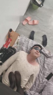 【网盘】【悦悦殿下】黑丝长腿首次虐狗 bf10658