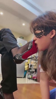 【网盘】【芷晴】辅导班-蠢猪母狗 bf10843