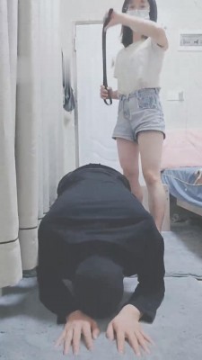 【网盘】【灵竹】皮带鞭打/踩脖子/耳光 bf10849