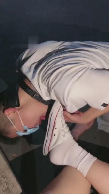 【网盘】【强扶】学生S小白鞋棉袜户外遛狗 bf10919