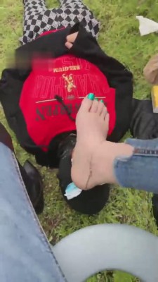 【网盘】【安主】野外庄园玩贱狗 bf10926