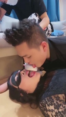 【网盘】【丹祖宗】小白鞋船袜调情侣奴/奴下奴 bf10998