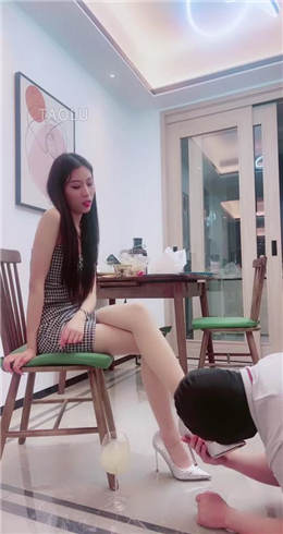 【网盘】【七月大大】不听话的狗需要挨打 JS22041501