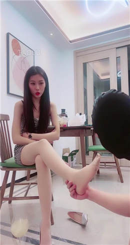 【网盘】【七月大大】不听话的狗需要挨打 JS22041501