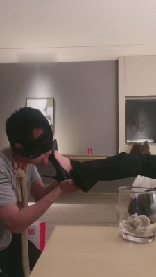 【网盘】【九娘】金融白领下班后高跟调 bf11338