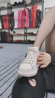 【网盘】【冷大人】踩/掐脖子专场 bf11329