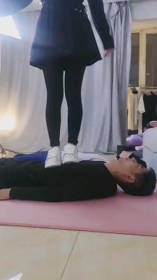 【网盘】【雪儿】两只鞋底清理器 bf11350