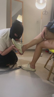 【网盘】【关关】脏椰子鞋/鞭打狗师兄 bf11359